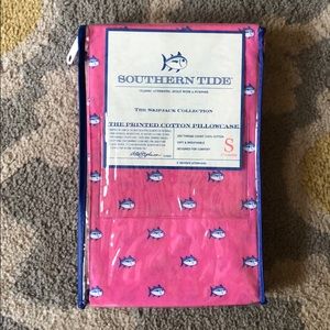 Southern Tide Standard Pillowcases